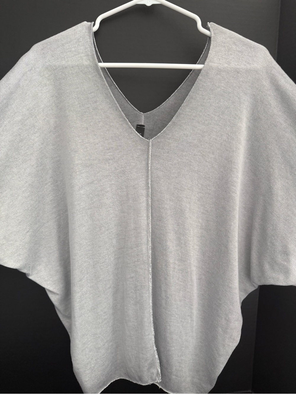 Relaxed V-Neck Short Dolman Sleeve Blouse in Light Gray